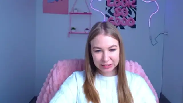 Snapshot of Dana_flowers chatting on November 7, 2025, 6:40 am Dana flowers online show from November 7, 2025, 6:40 am