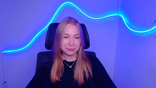 Snapshot of Dana_flowers chatting on September 20, 2025, 5:23 am Dana flowers online show from September 20, 2025, 5:23 am