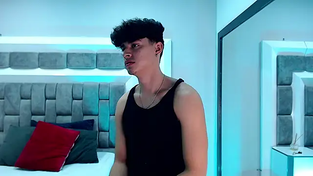 DrakeCollinss online show from March 22, 2025, 7:42 pm