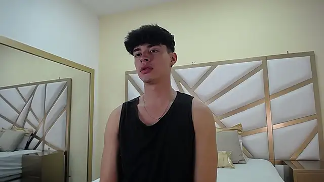 DrakeCollinss online show from March 11, 2025, 7:58 pm