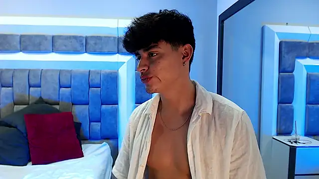 DrakeCollinss online show from March 21, 2025, 10:39 pm