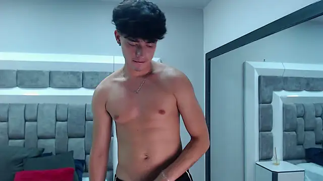 DrakeCollinss online show from March 20, 2025, 1:46 am