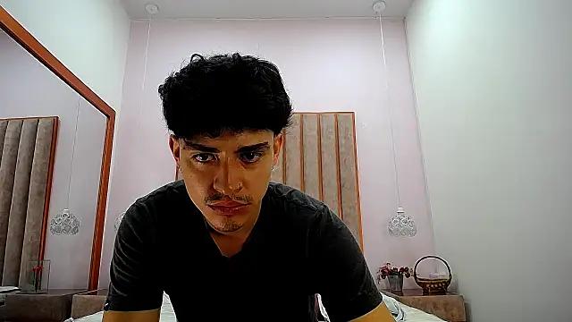 DrakeCollinss online show from September 27, 2025, 3:40 pm