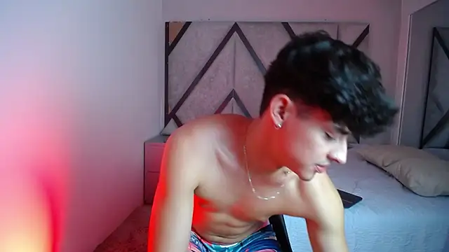 DrakeCollinss online show from March 15, 2025, 2:14 am