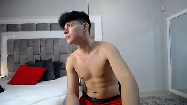 DrakeCollinss online show from February 25, 2025, 8:11 pm