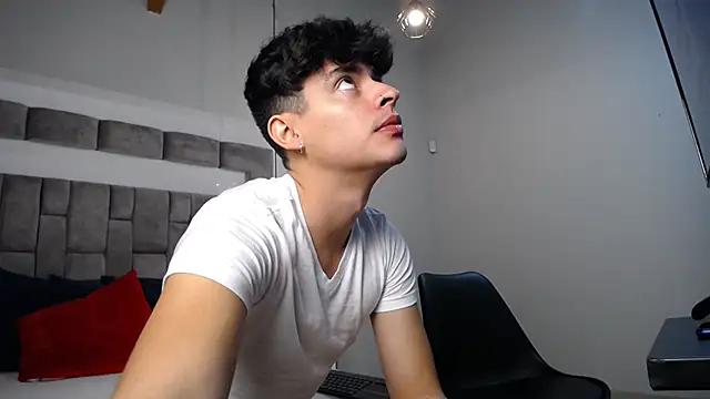 DrakeCollinss online show from February 27, 2025, 7:58 pm