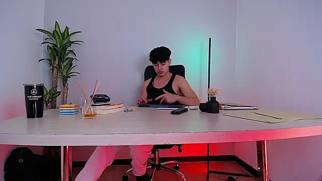 DrakeCollinss online show from March 3, 2025, 9:37 pm