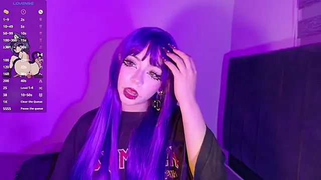 purplelilith3 online show from July 4, 2026, 7:48 am