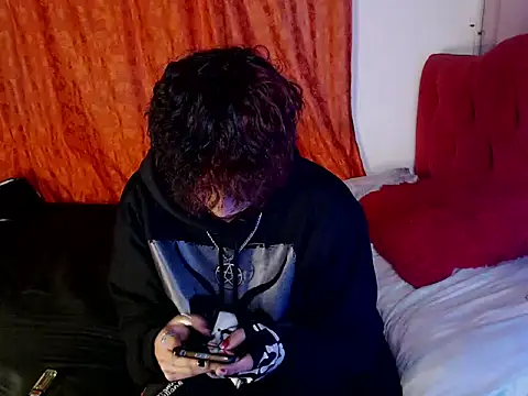 Alien Twink online show from September 27, 2025, 3:12 am