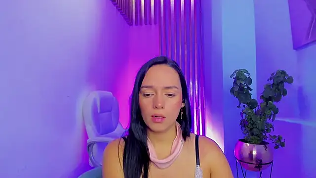 EmiliaRose  online show from March 9, 2025, 8:42 pm