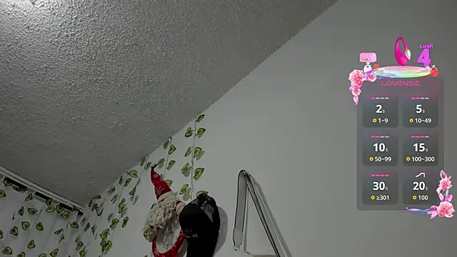 EmiliaRose  online show from May 30, 2026, 1:39 pm