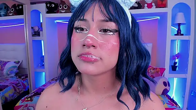 Snapshot of miss___megan chatting on March 12, 2026, 9:24 am miss megan online show from March 12, 2026, 9:24 am