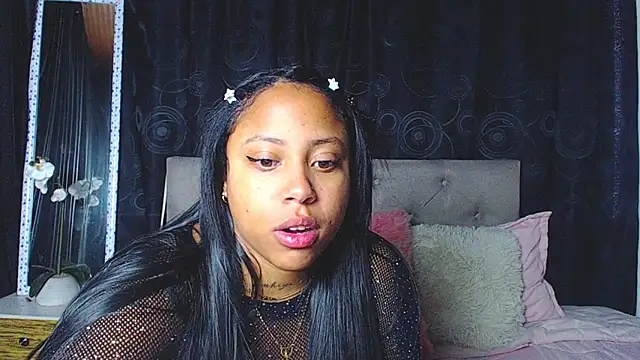 Snapshot of rebeka_kenye chatting on March 16, 2025, 3:50 pm rebeka kenye online show from March 16, 2025, 3:50 pm