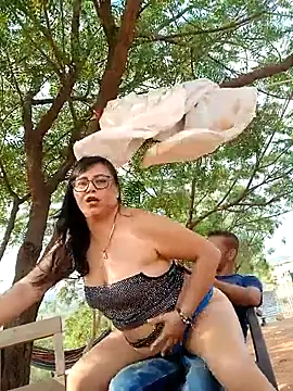 Snapshot of promiscuous-indecent-momm chatting on March 17, 2025, 8:51 pm promiscuous-indecent-momm online show from March 17, 2025, 8:51 pm