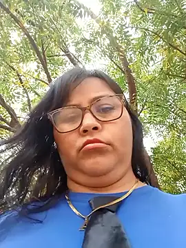 Snapshot of promiscuous-indecent-momm chatting on March 18, 2025, 5:23 pm promiscuous-indecent-momm online show from March 18, 2025, 5:23 pm
