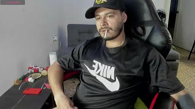 ragnar lothbrok777 online show from November 5, 2025, 9:29 pm