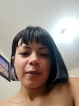 ZafiroKlein online show from February 24, 2025, 10:03 pm