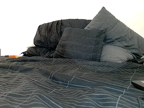 Iscariot19 online show from October 28, 2025, 9:30 am