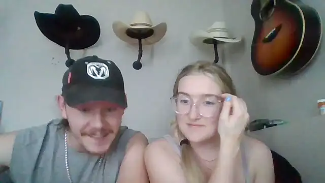 Snapshot of Alberta_Rider chatting on February 12, 2025, 7:13 am Alberta Rider online show from February 12, 2025, 7:13 am