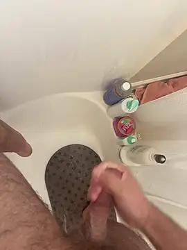 Snapshot of danyh2023 chatting on November 15, 2025, 6:01 pm danyh2023 online show from November 15, 2025, 6:01 pm