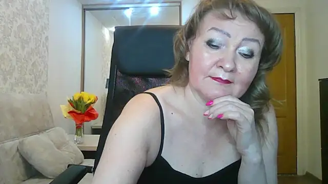 Victoria secrets  online show from March 22, 2025, 4:04 pm