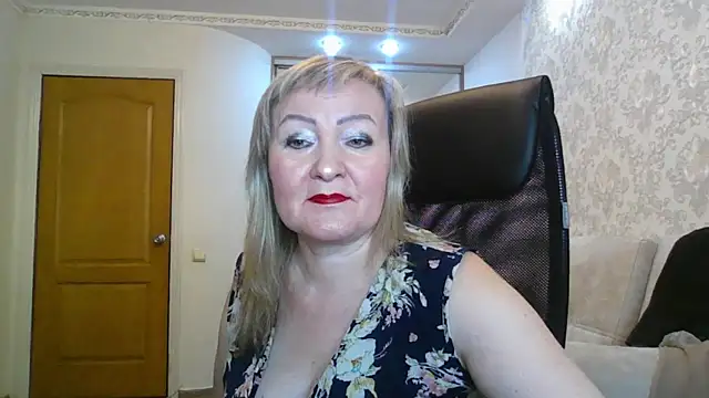 Victoria secrets  online show from November 19, 2025, 12:49 pm