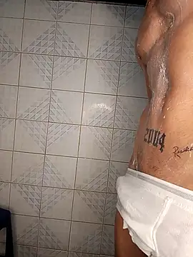 jose2004A- online show from February 17, 2025, 8:41 am