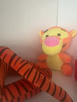 Snapshot of AlexFuck_79 chatting on February 21, 2025, 9:02 am AlexFuck 79 online show from February 21, 2025, 9:02 am