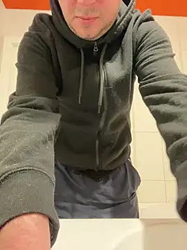 Snapshot of DorianJeday chatting on March 19, 2025, 5:17 pm DorianJeday online show from March 19, 2025, 5:17 pm