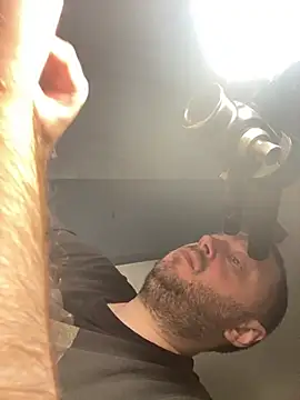 Snapshot of DorianJeday chatting on November 24, 2025, 9:20 am DorianJeday online show from November 24, 2025, 9:20 am