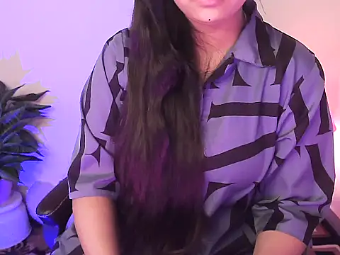 Snapshot of megancatluna chatting on December 16, 2025, 4:28 am megancatluna online show from December 16, 2025, 4:28 am