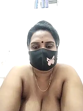 Snapshot of Mitila-3232 chatting on March 25, 2026, 12:22 am Mitila-3232 online show from March 25, 2026, 12:22 am