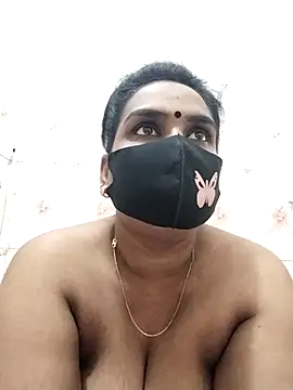 Snapshot of Mitila-3232 chatting on March 2, 2026, 12:22 am Mitila-3232 online show from March 2, 2026, 12:22 am