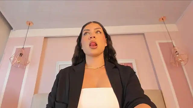 Snapshot of Annie_rhoades chatting on March 3, 2026, 12:56 pm Annie rhoades online show from March 3, 2026, 12:56 pm