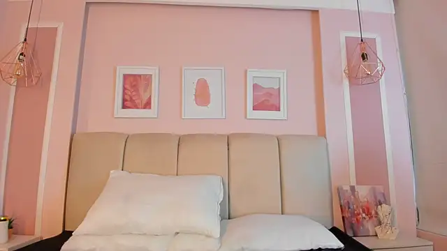 Snapshot of Annie_rhoades chatting on December 20, 2025, 1:14 pm Annie rhoades online show from December 20, 2025, 1:14 pm