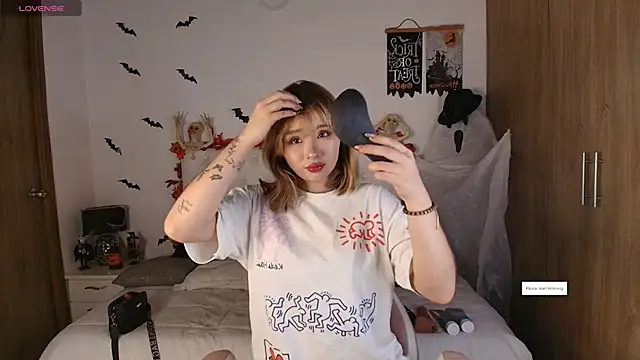 Julieta priv online show from October 16, 2025, 2:03 pm