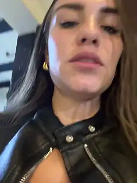 Snapshot of EMILY-07_ chatting on February 18, 2025, 8:03 pm EMILY-07 online show from February 18, 2025, 8:03 pm