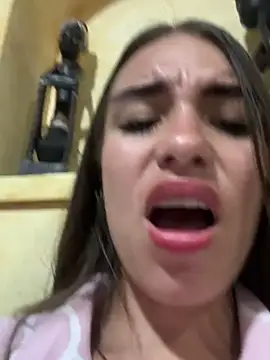 Snapshot of EMILY-07_ chatting on March 6, 2025, 9:31 pm EMILY-07 online show from March 6, 2025, 9:31 pm