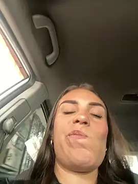 Snapshot of EMILY-07_ chatting on February 20, 2025, 2:13 pm EMILY-07 online show from February 20, 2025, 2:13 pm