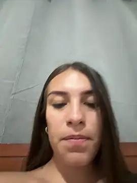 Snapshot of EMILY-07_ chatting on February 15, 2025, 9:39 pm EMILY-07 online show from February 15, 2025, 9:39 pm