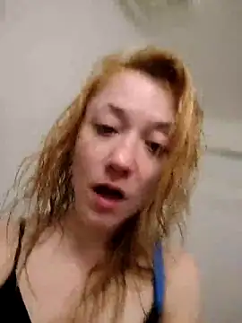 Snapshot of dodqueenfo chatting on February 20, 2025, 12:08 am dodqueenfo online show from February 20, 2025, 12:08 am