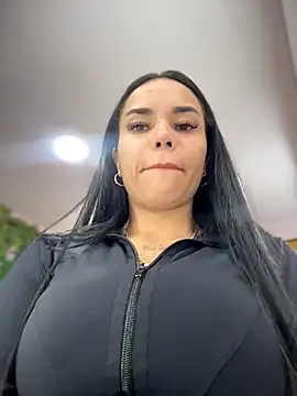 Naatalia online show from February 7, 2026, 9:23 pm