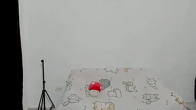 Naoko 7w7 online show from January 13, 2026, 1:09 am