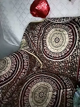 bbw-rupaa online show from March 8, 2025, 6:37 pm