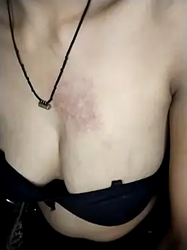 bbw-rupaa online show from February 14, 2025, 8:37 pm