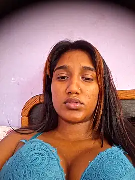 indianpink lips online show from May 15, 2026, 12:03 pm