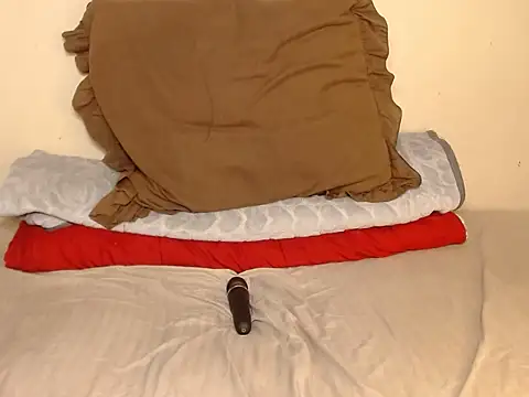 Karishma99  online show from March 8, 2026, 2:04 am