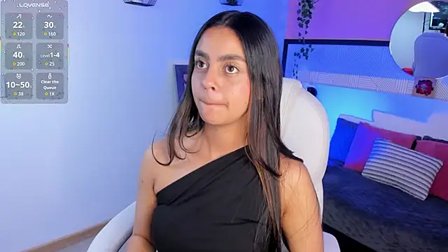 Bella walker  online show from April 1, 2026, 8:17 pm