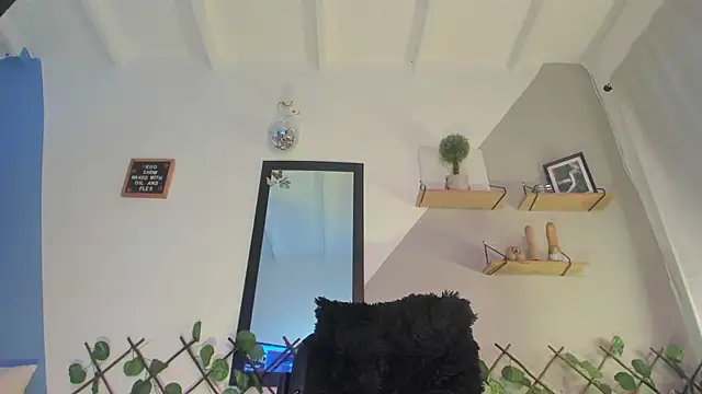 Snapshot of Aria_fitness chatting on April 14, 2026, 2:11 pm Aria fitness online show from April 14, 2026, 2:11 pm