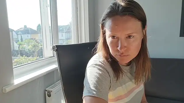 eatmypie69 online show from July 8, 2026, 7:20 am